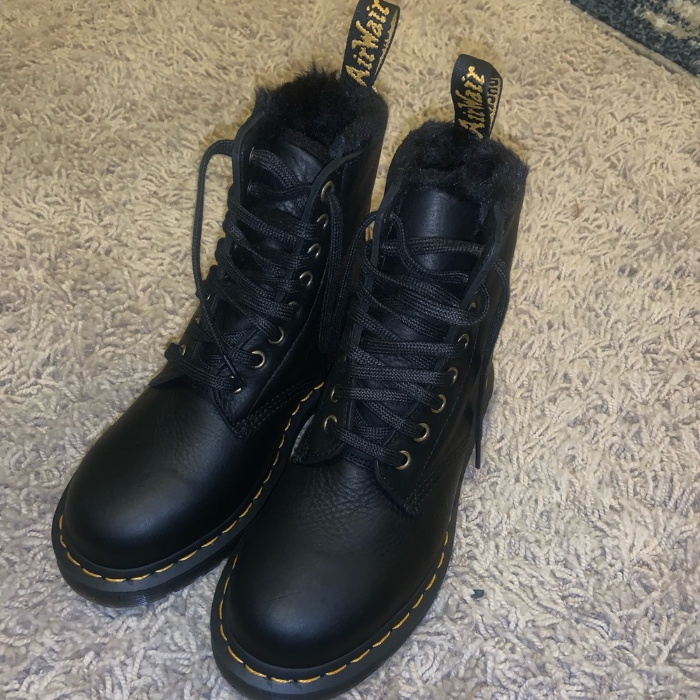 Brand New Womens size 6, Mens 4 Dr.Martens fleece lined